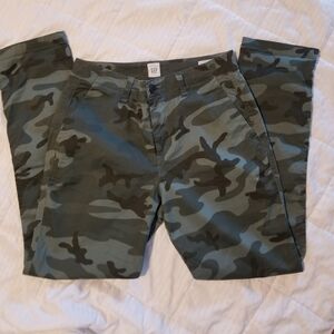 GAP Girlfriend Khaki Camo Pants